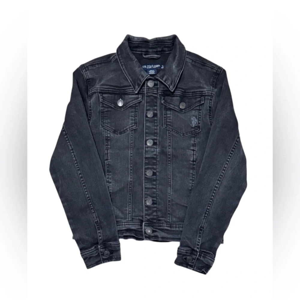 U.S.Polo Assn,Boys' distressed black denim jacket,size 10/12,Black Denim Jacket. - Picture 2 of 3